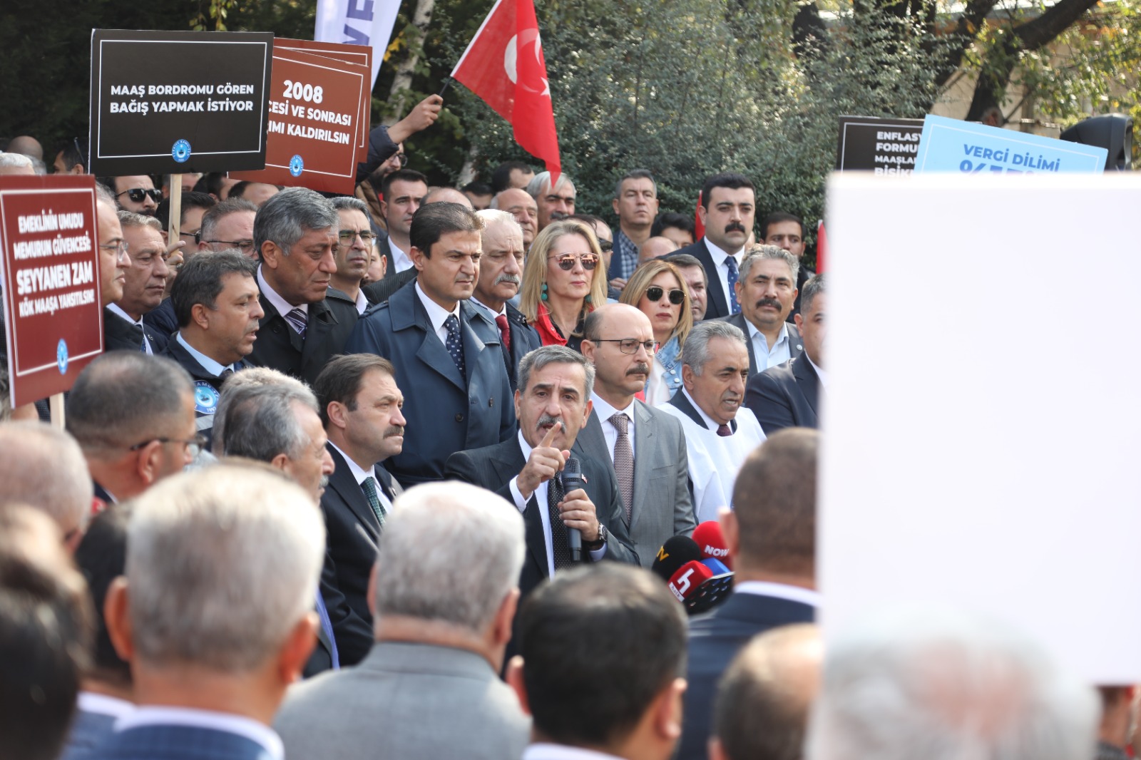 GENEL BAŞKANIMIZ ÖNDER KAHVECİ “AİLE YILI” TOPLANTISINA KATILDI - 2