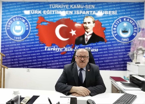 ÖĞRETMENLİK MESLEK KANUNU GECİKTİRİLMEMELİDİR.