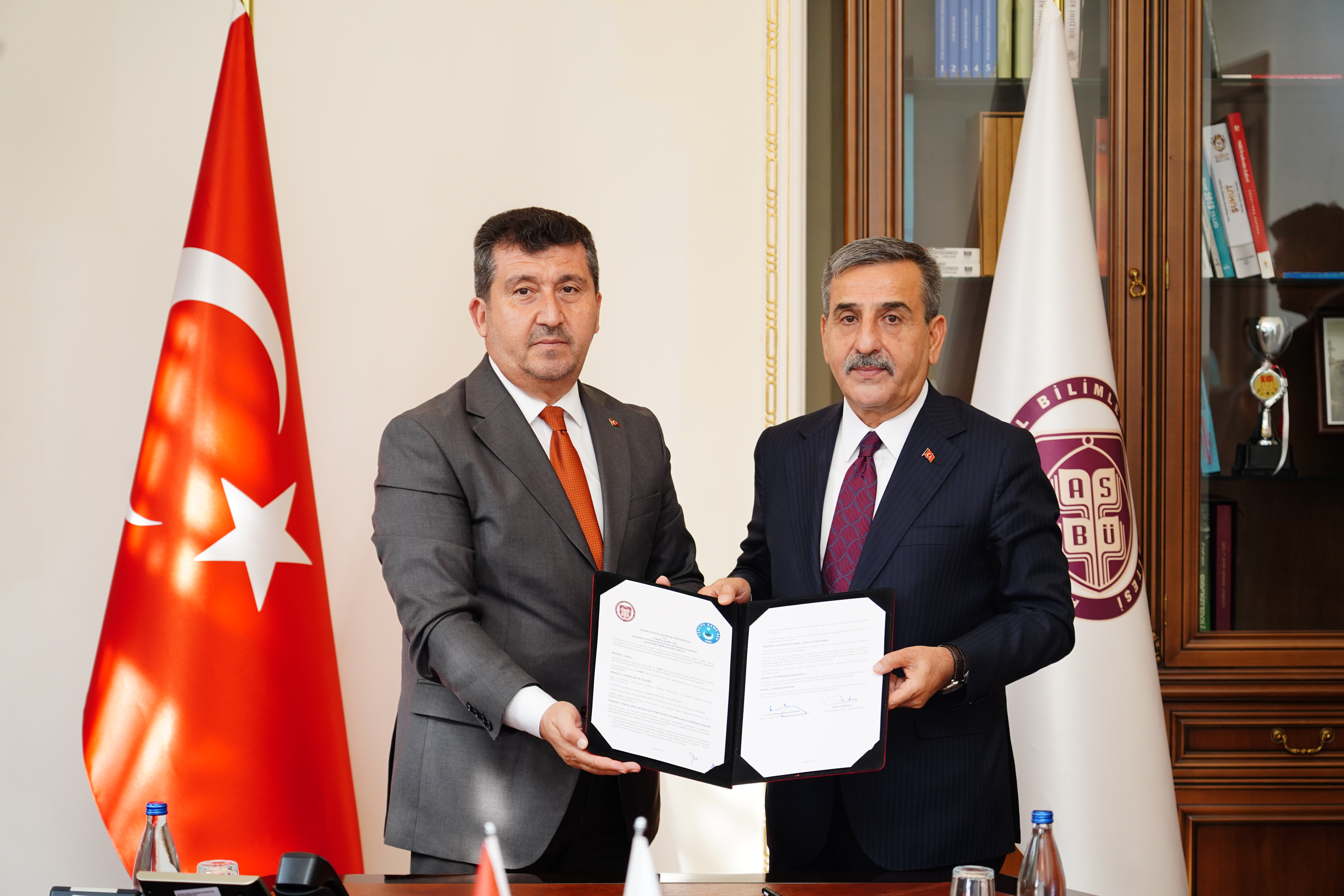 KONFEDERASYONUMUZ VE ANKARA SOSYAL BİLİMLER ÜNİVERSİTESİ ARASINDA ÜYELERİMİZE ÖZEL YÜKSEK LİSANS ANLAŞMASI İMZALANDI