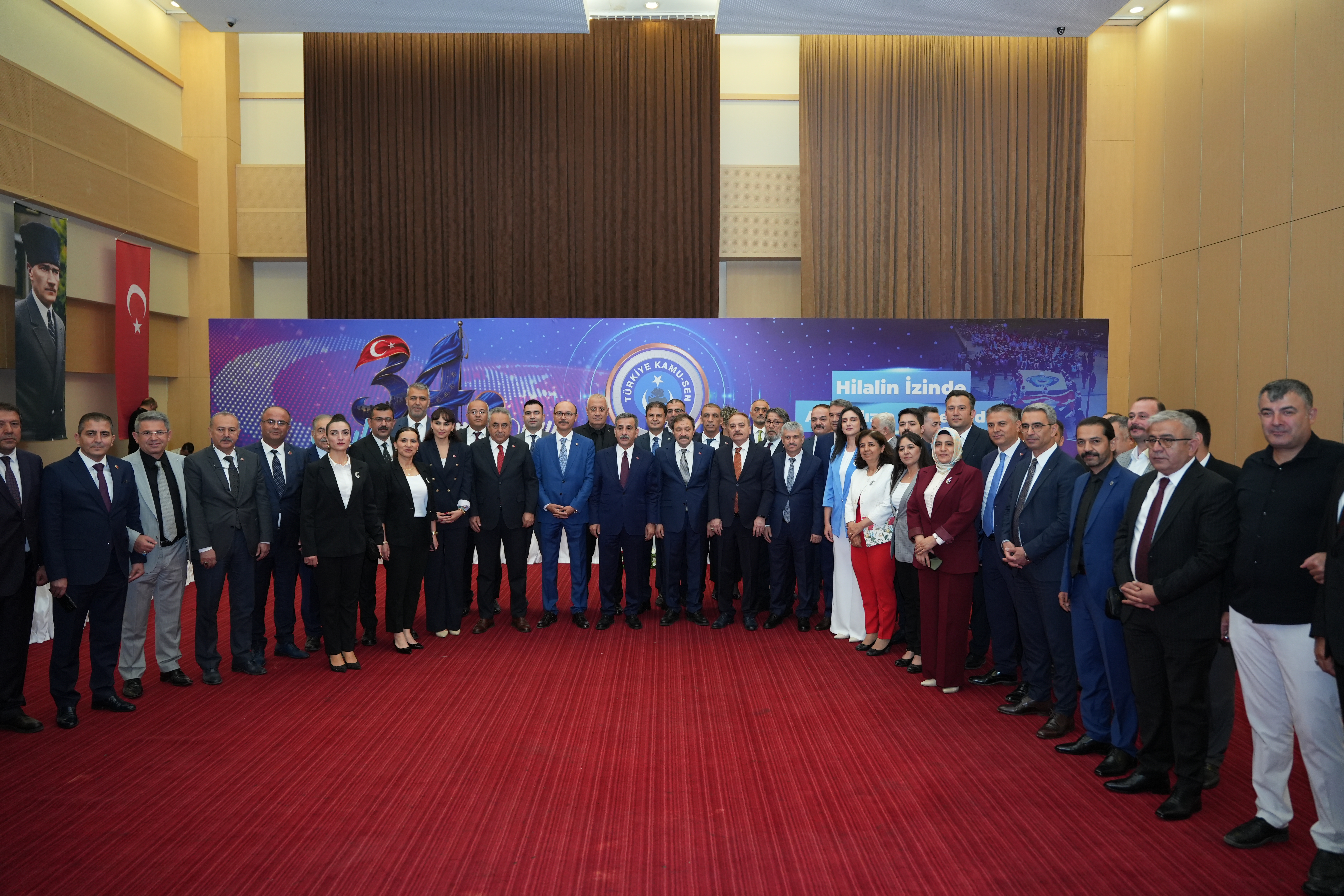 ŞANLI GEÇMİŞ, GÜÇLÜ İRADE; TÜRKİYE KAMU-SEN 34 YAŞINDA!