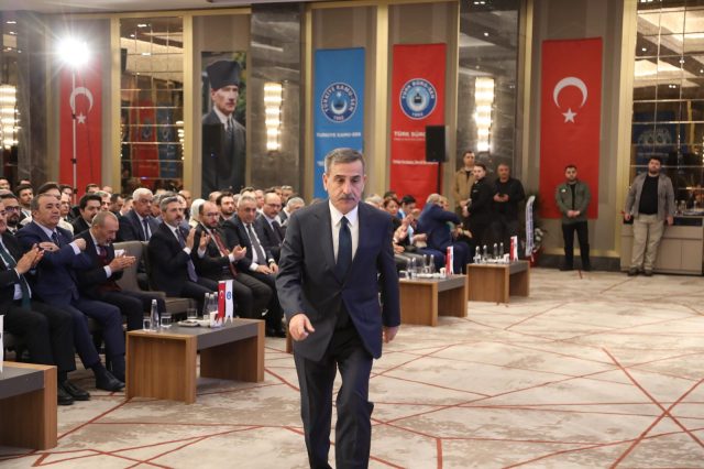 TÜRK BÜRO-SEN 8. OLAĞAN GENEL KURULU GERÇEKLEŞTİRİLDİ - 10